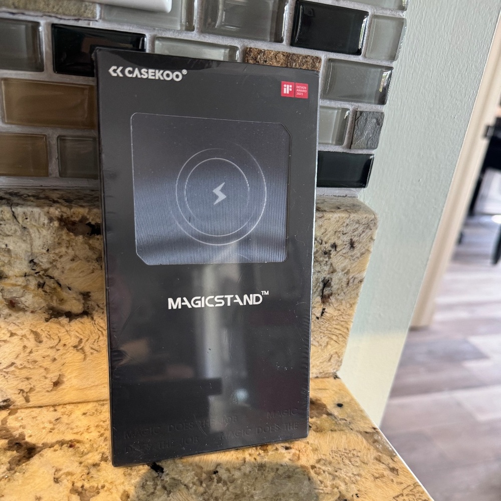 CASEKOO MAGICSTAND iPhone 15 Pro Case